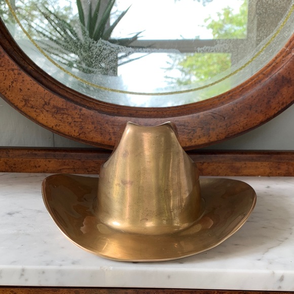 Large Vintage Brass Cowboy Hat Sculpture - Picture 5 of 7